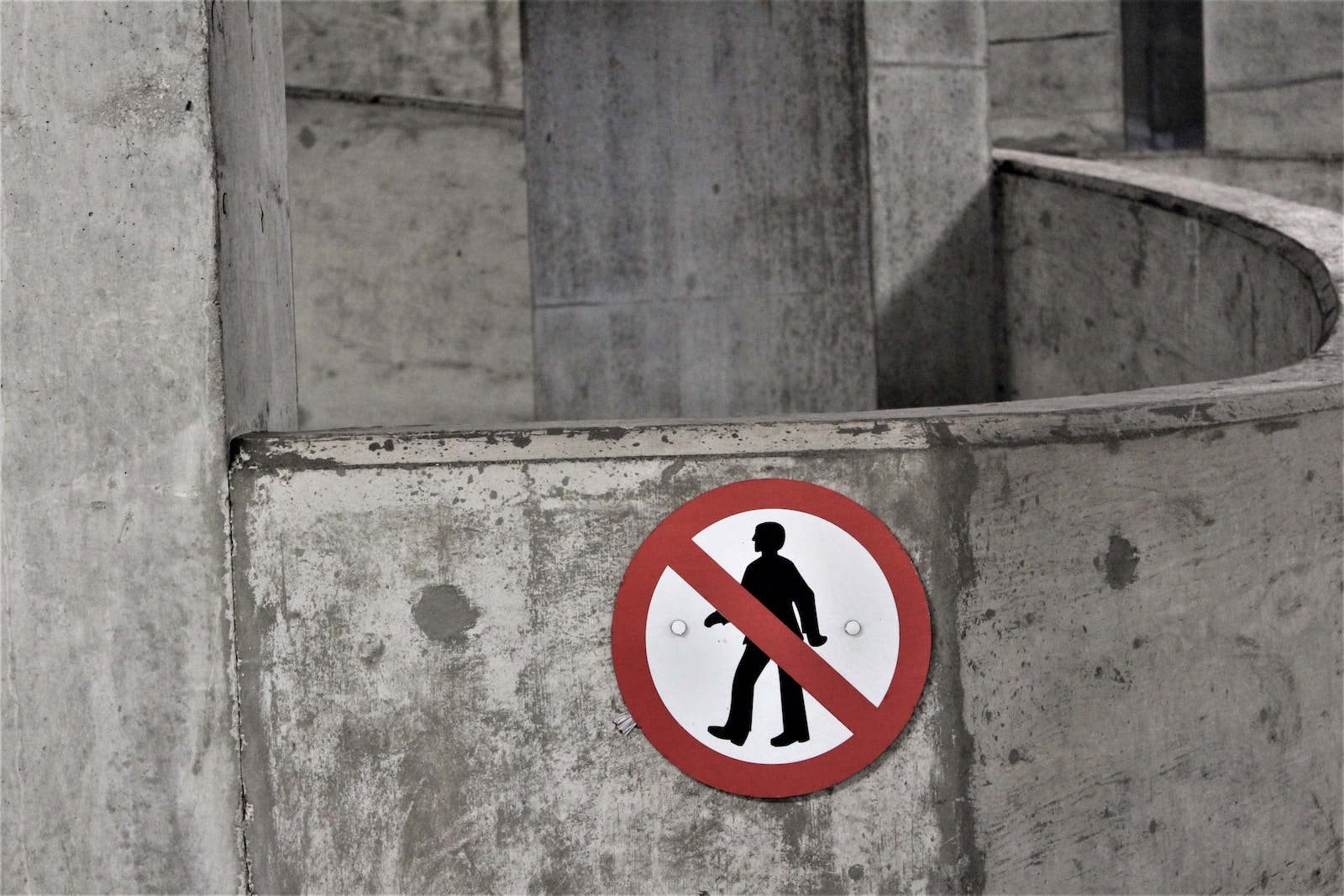 Navigating Facebook’s Red Lines: Understanding Prohibited Content that Can Unpublish Your Page