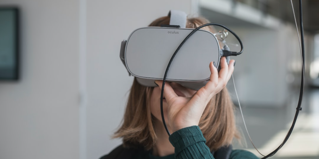 Meta Quest 3: Revolutionizing Home Entertainment This Holiday Season