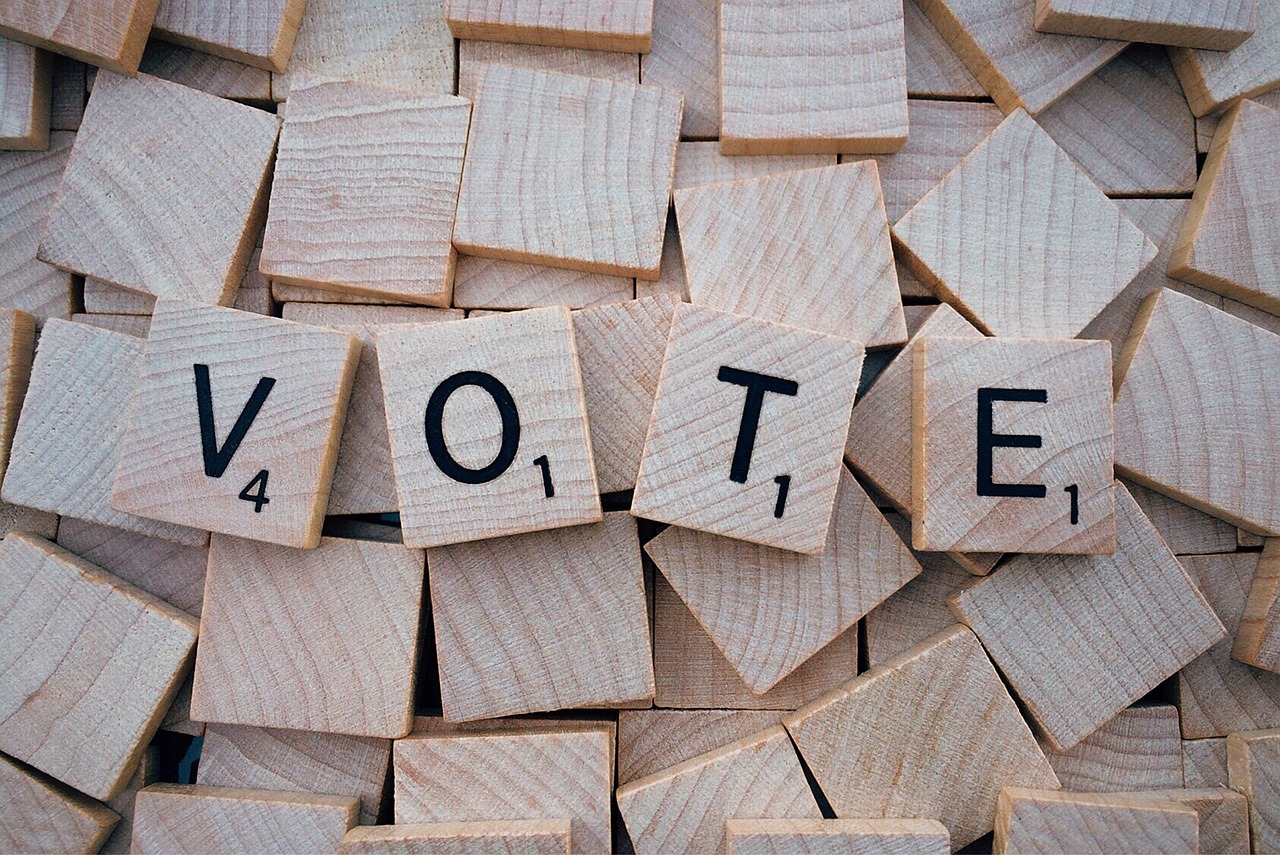 Social Platforms’ Shifting Strategies on Political Content: A Deep Dive into the Implications for Future Elections